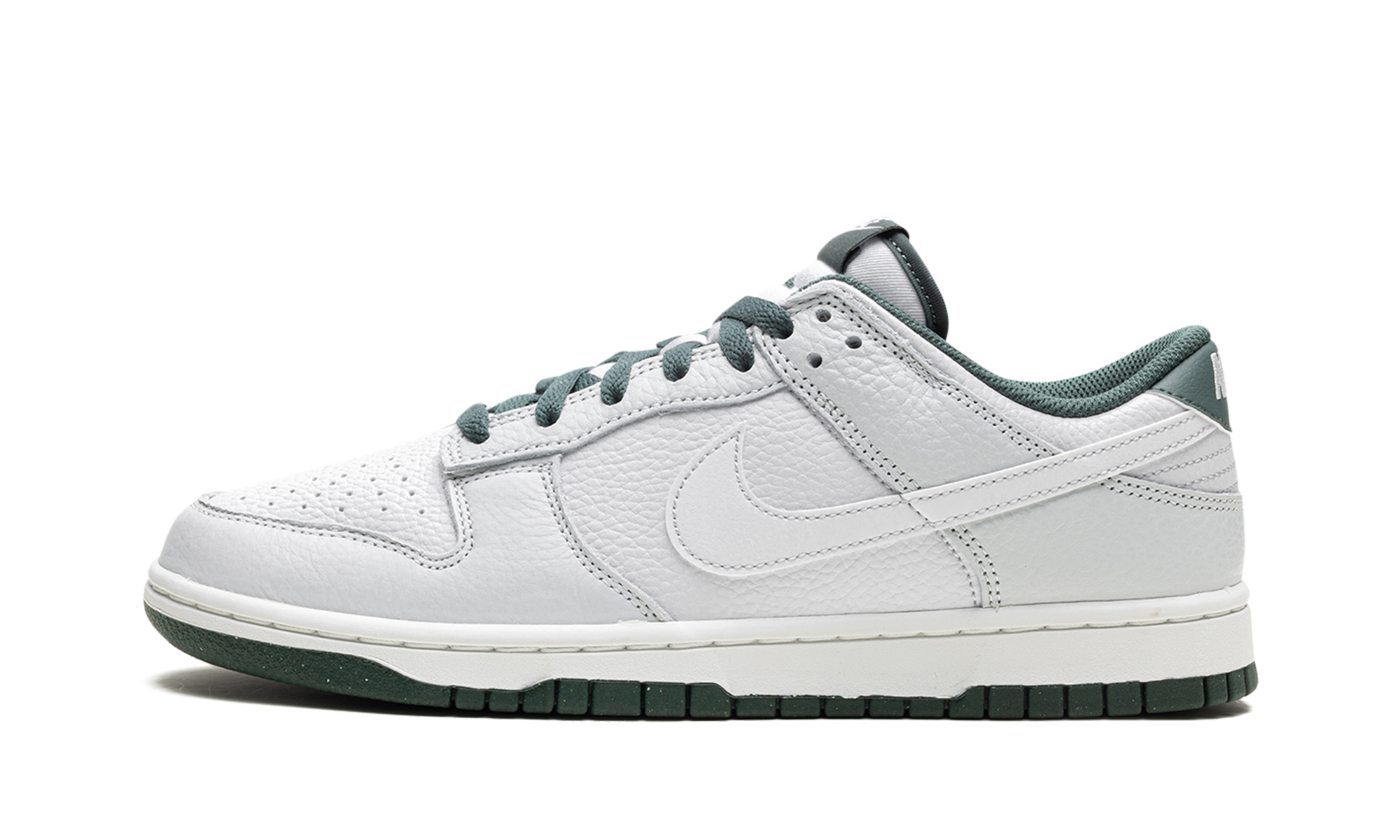 NIKE DUNK LOW "VINTAGE GREEN"