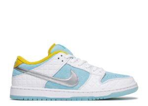 Nike FTC x Dunk Low SB 'Lagoon Pulse' Everlasting Sneaker