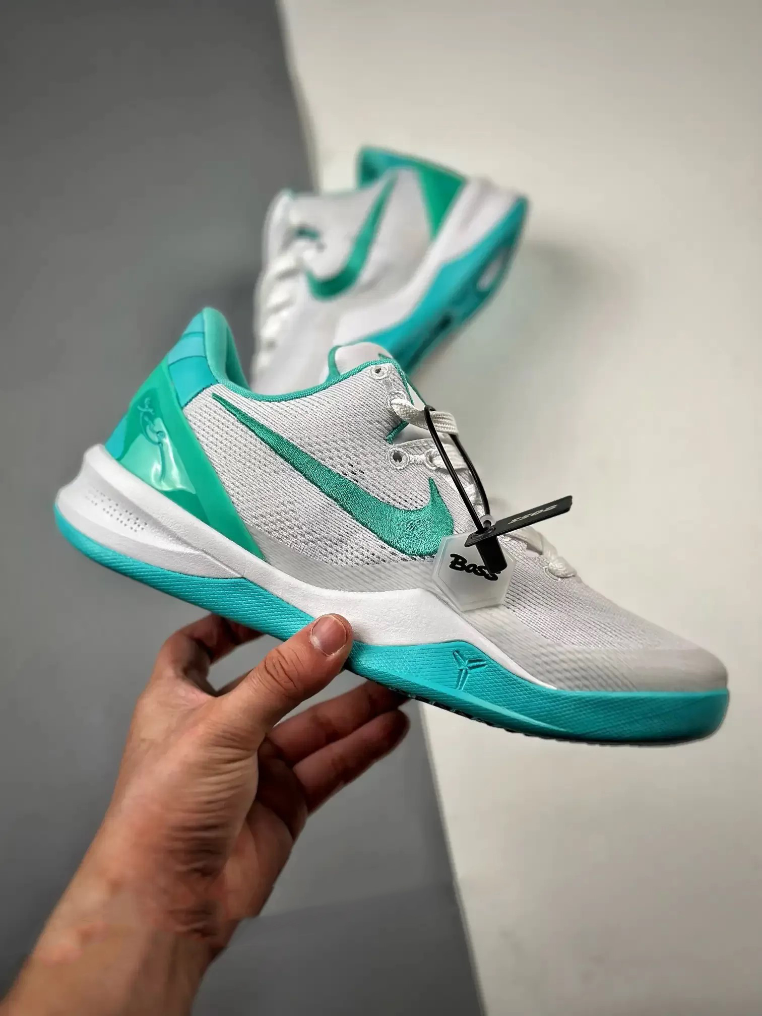 Nike Kobe 8 "Radiant Emerald"