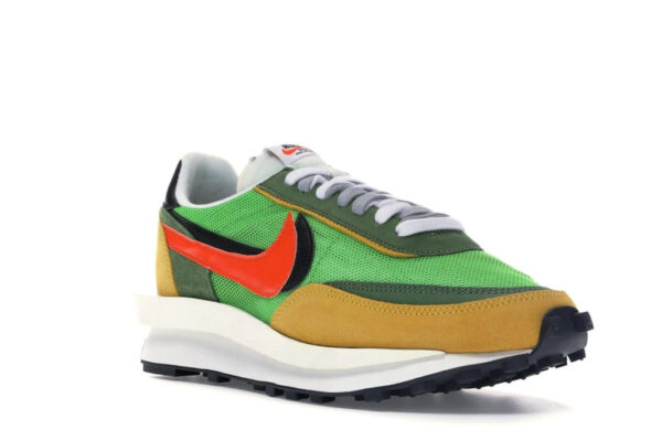 Nike LD Waffle sacai Green Gusto - Image 2