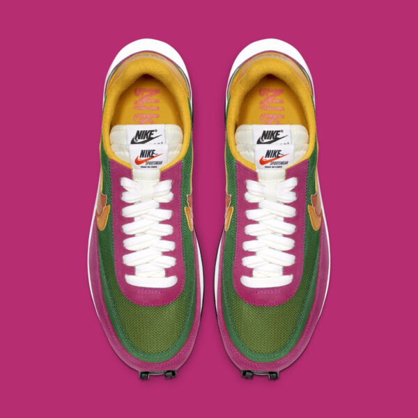 Nike LD Waffle sacai Pine Green - Image 2