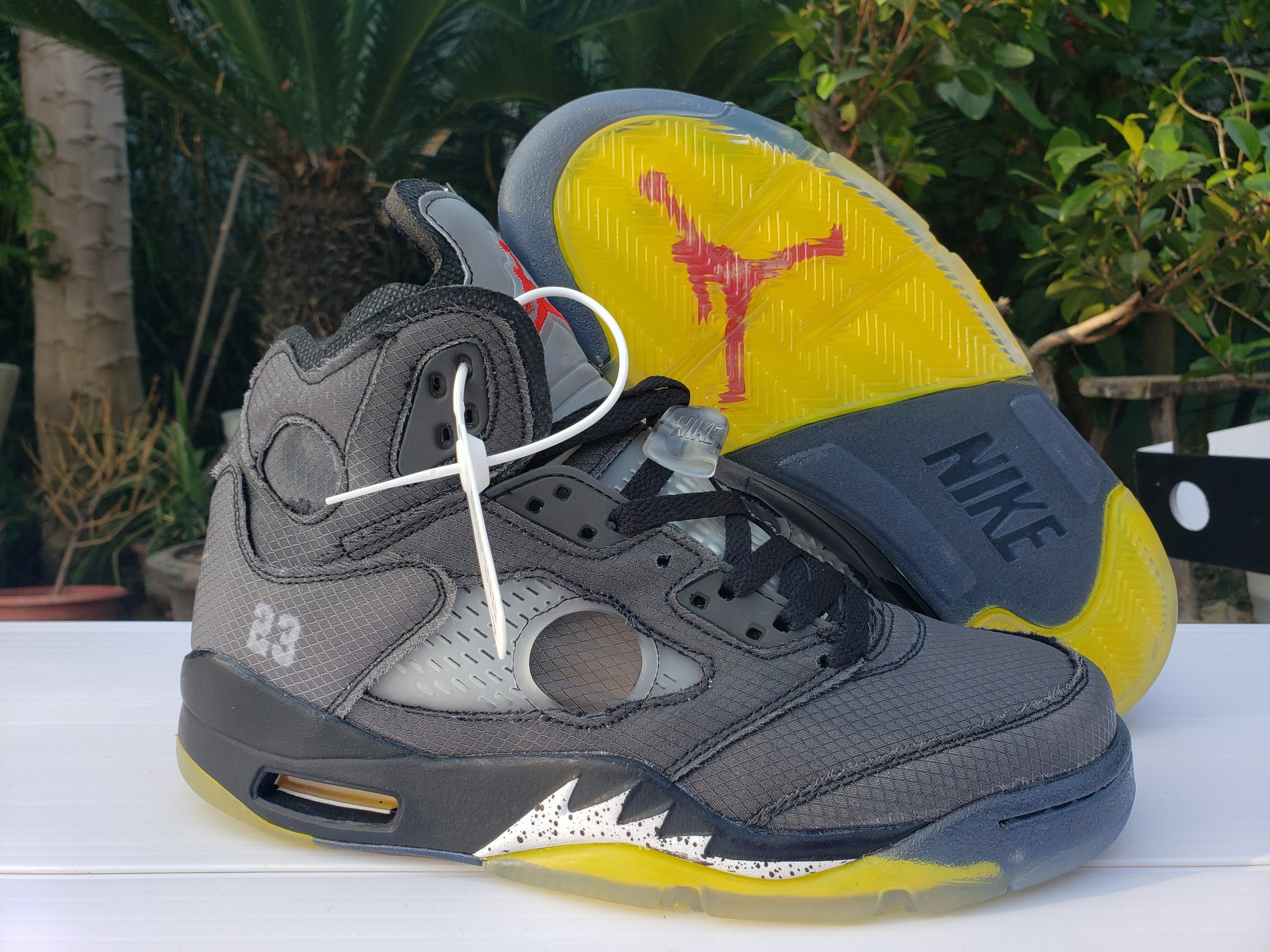 Nike OFF-WHITE x Air Jordan 5 Retro SP Muslin CT8480-001 Men's Size 7 - 12 US
