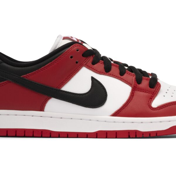 Nike SB Dunk Low Chicago - Image 4