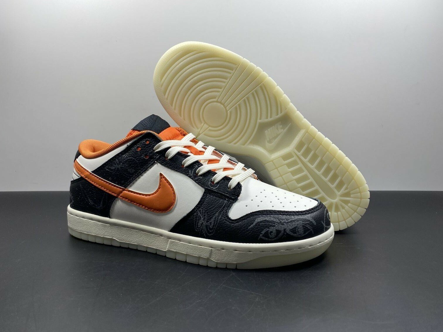 Nike SB Dunk Low Halloween 2021 DD3357-100