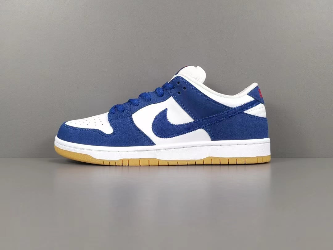 Nike SB Dunk Low Los Angeles Dodgers DO9395-400