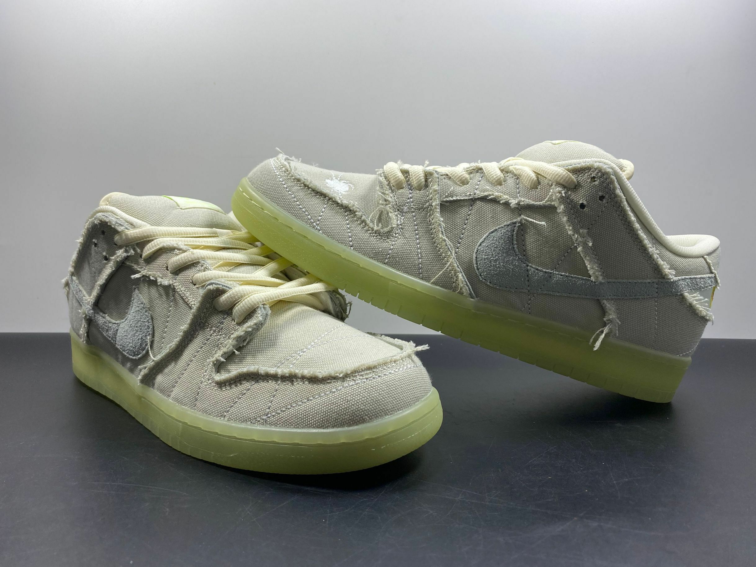 Nike SB Dunk Low Mummy