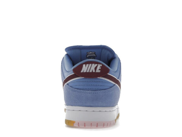 Nike SB Dunk Low Philadelphia Phillies - Image 4