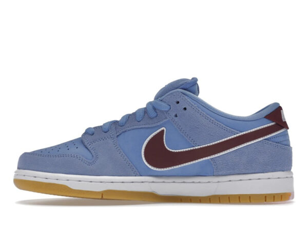 Nike SB Dunk Low Philadelphia Phillies - Image 3