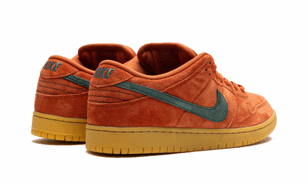 Nike SB Dunk Low Pro "Burnt Sunrise" - Image 3