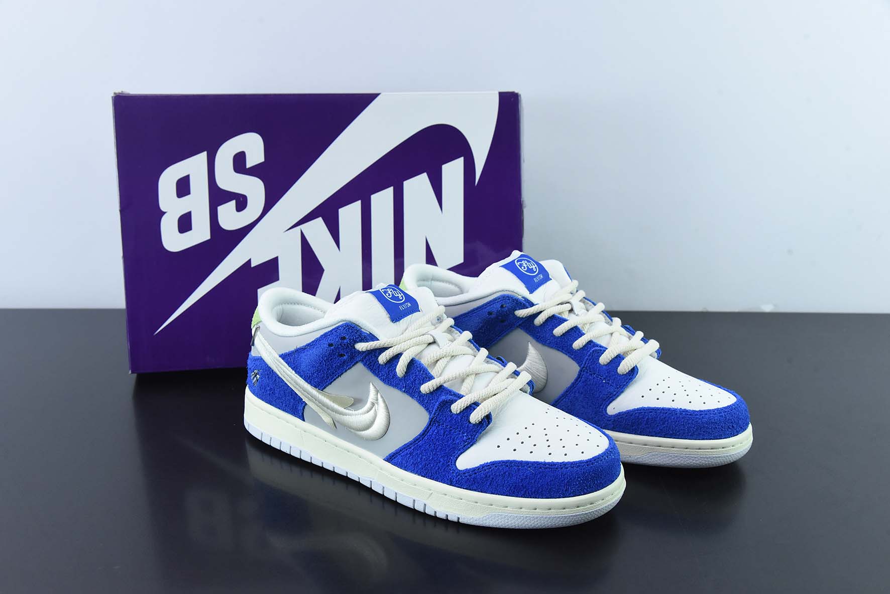 Nike SB Dunk Low Pro Fly Streetwear DQ5130-400