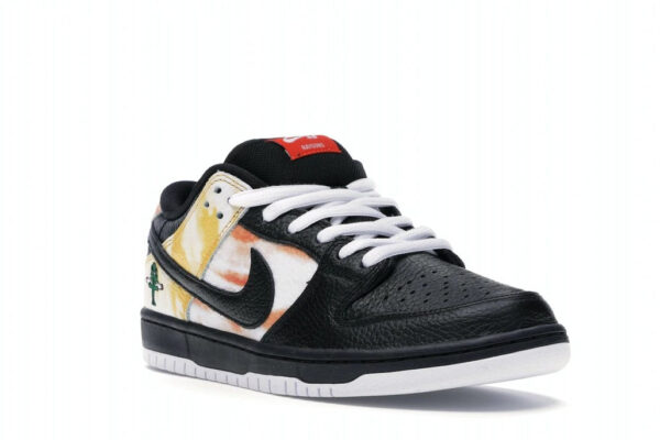 Nike SB Dunk Low Raygun Tie-Dye Black - Image 2