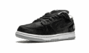 SB Dunk Low "Medicom Toy - BE@RBRICK"