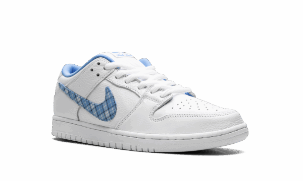 SB Dunk Low "Nicole Hause" - Image 7