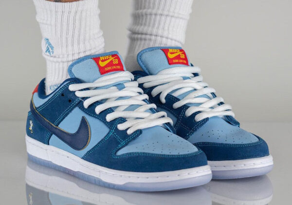SB Dunk Low Pro - Image 5