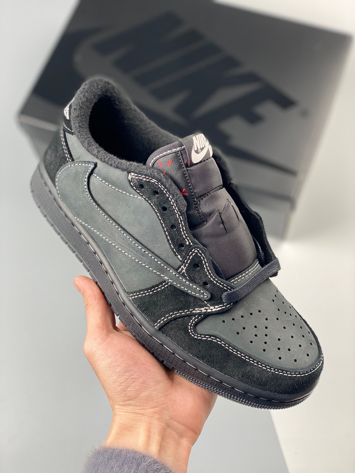 Travis Scott x Air Jordan 1 Low OG Black/Phantom DM7866-001
