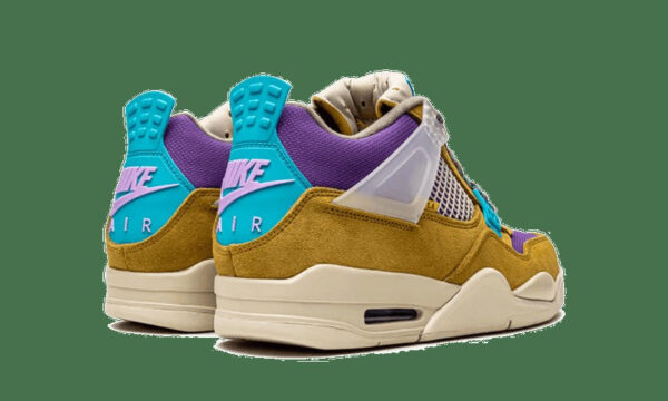 Union x Air Jordan 4 30th Anniversary Desert Moss Turquoise Blue - Image 4