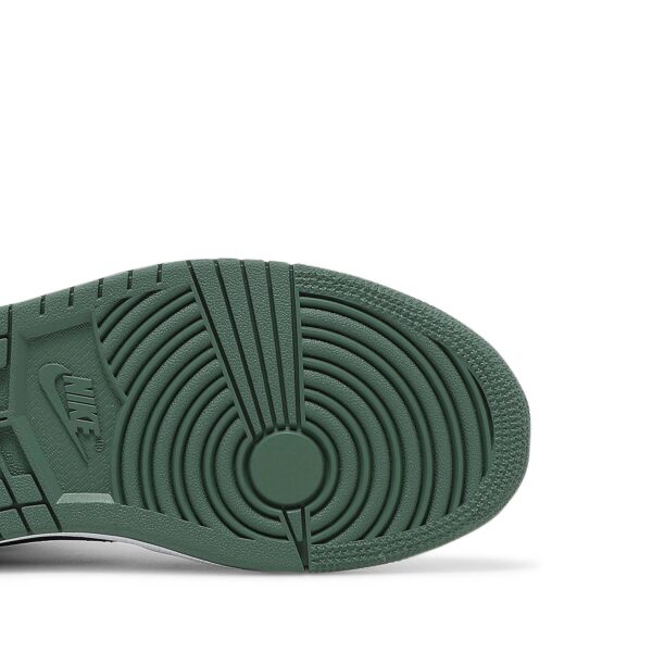 Wmns Air Jordan 1 Mid SE 'Dutch Green' CZ0774-300 - Image 5