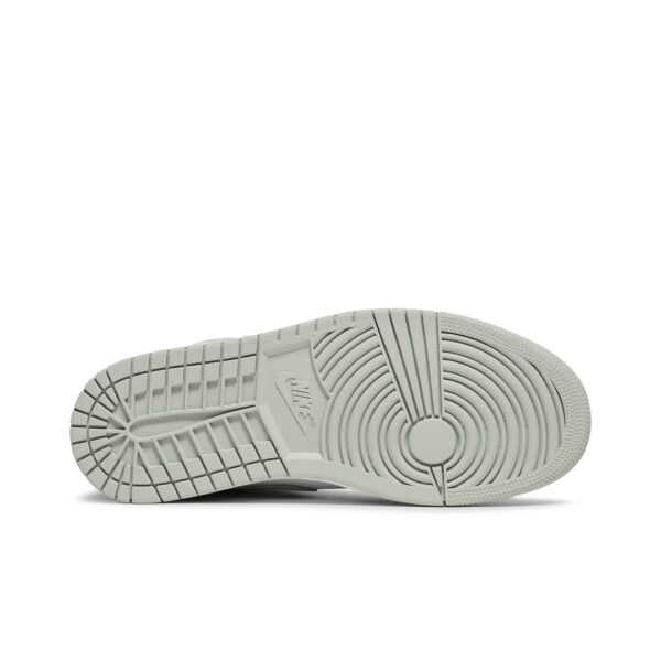 Wmns Air Jordan 1 Retro High OG Seafoam CD0461-002 - Image 4