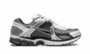 Zoom Vomero 5 SE SP "Black / Metallic Silver"