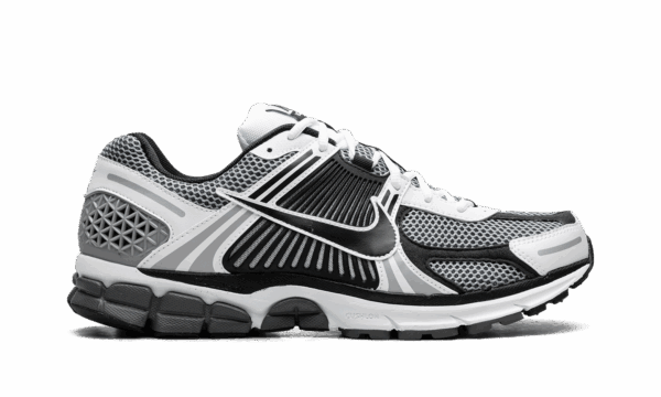Zoom Vomero 5 SE SP "Black / Metallic Silver" - Image 6