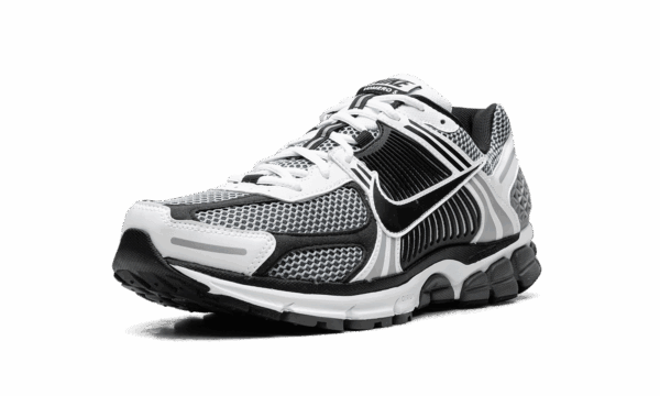 Zoom Vomero 5 SE SP "Black / Metallic Silver" - Image 4