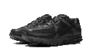 Zoom Vomero 5 "Triple Black"